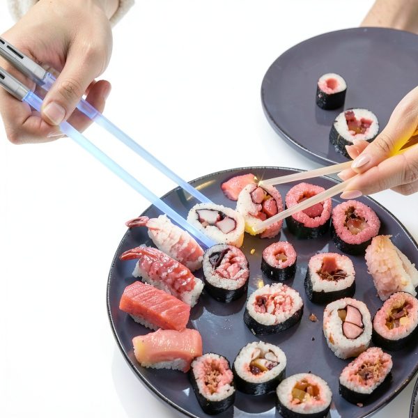 Lightsaber Chopsticks SaberChops LED Pair – Blue Red 10in-2